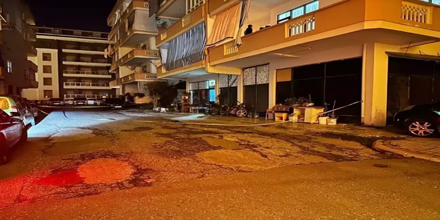 Antalya, Alanya’da bıçaklı kavga: 1 ölü.