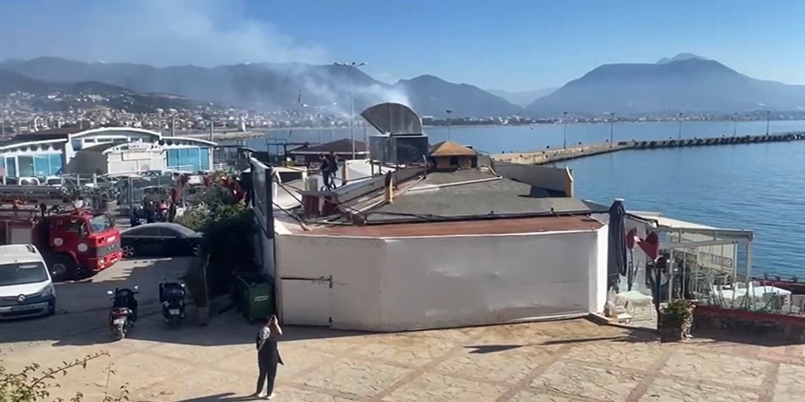 Alanya'da Restoranda Baca Yangını Paniğe Neden Oldu