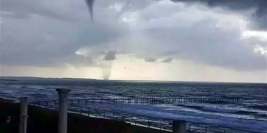 Manavgat ve Alanya Açıklarında Korkutan Hortum! Kıyıya Ulaşmadan Kayboldu