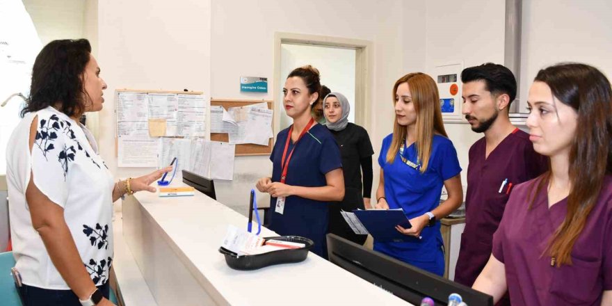 Yeni Başhekimden Hastanede İlk Saha Ziyareti