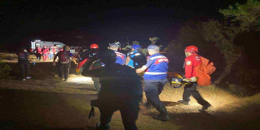 Alanya’da mağarada mahsur kalan iki çocuk kurtarıldı