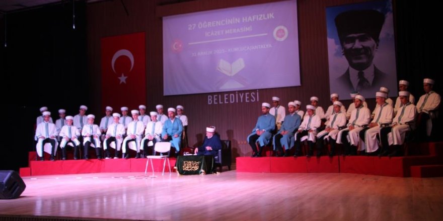 Antalya’da 27 hafız için anlamlı icazet töreni