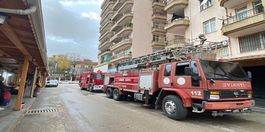 Serik’te apartman dairesinde çıkan yangın paniğe neden oldu