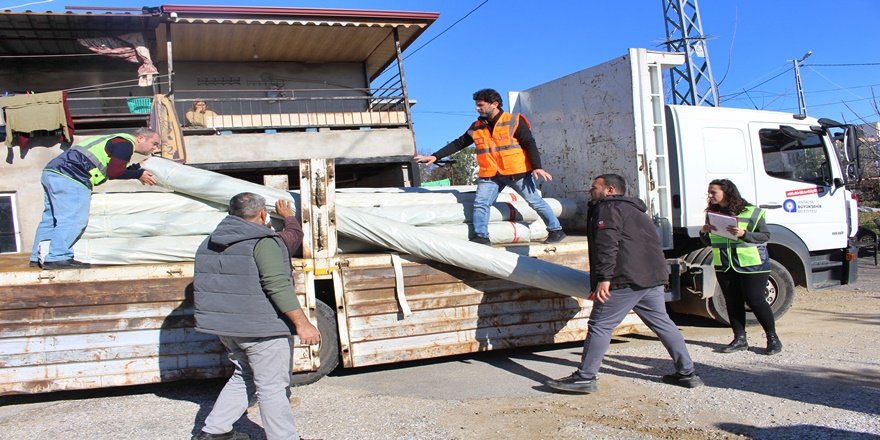 Hortumun vurduğu Manavgat’ta üreticiye hızlı destek