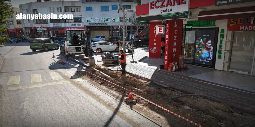 Kemer’in Geleceğine 100 Milyonluk İmza