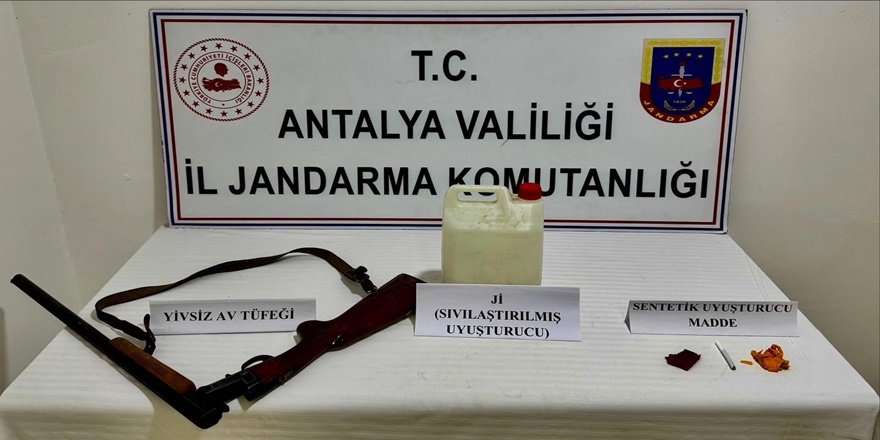 Manavgat’ta Uyuşturucu Operasyonu: 2 Şüpheli