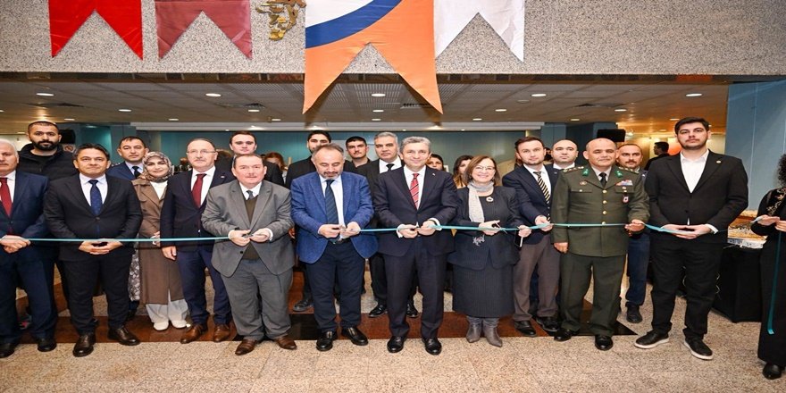 Antalya’nın Fethinin 819. Yılı Törenle Kutlandı