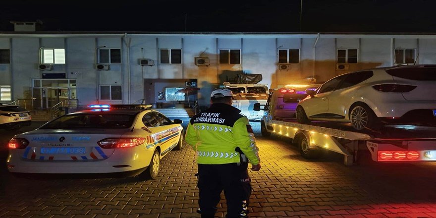 Alanya’da Trafiği Engelleyene 180 Bin TL Ceza