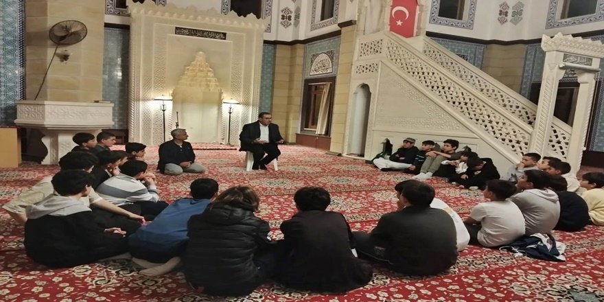 Kargıcak’ta Gençler Ramazan’da İtikafla Buluştu