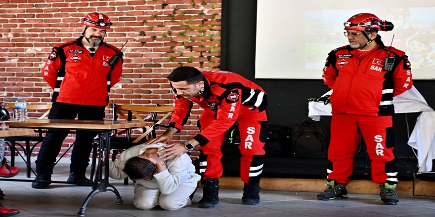 Muratpaşa’da özel bireylere afet farkındalık eğitimi