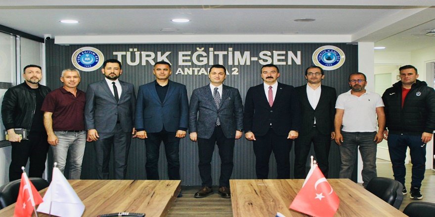 Kaymakam Öztürk’ten Türk Eğitim-Sen’e ziyaret