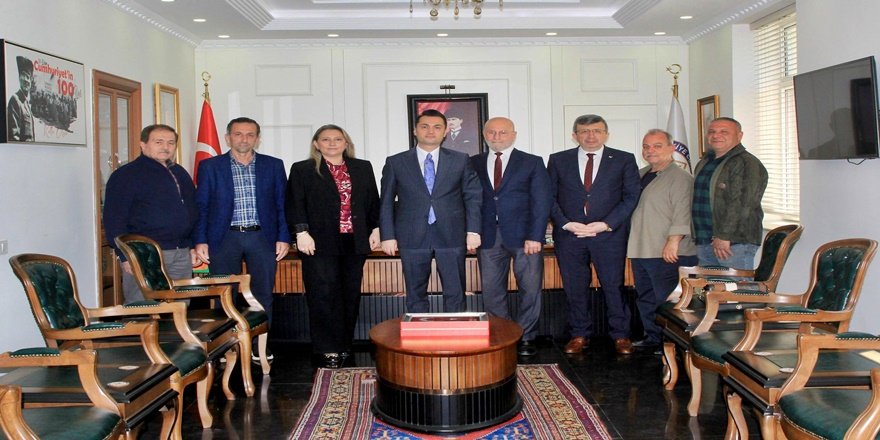 Alanya’da esnafın nabzı kaymakamlıkta attı