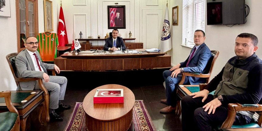 Alanya’da orman heyetinden kaymakama ziyaret