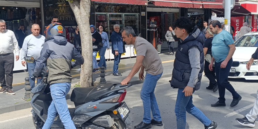 Manavgat’ta kask hayat kurtardı: 20 metre sürüklendi