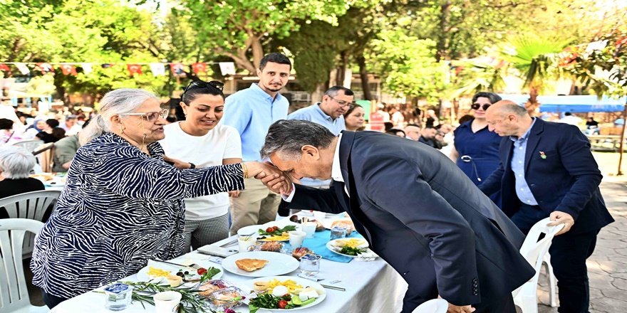 Şehit Annelerine “Vatan Sağ Olsun” Vefası