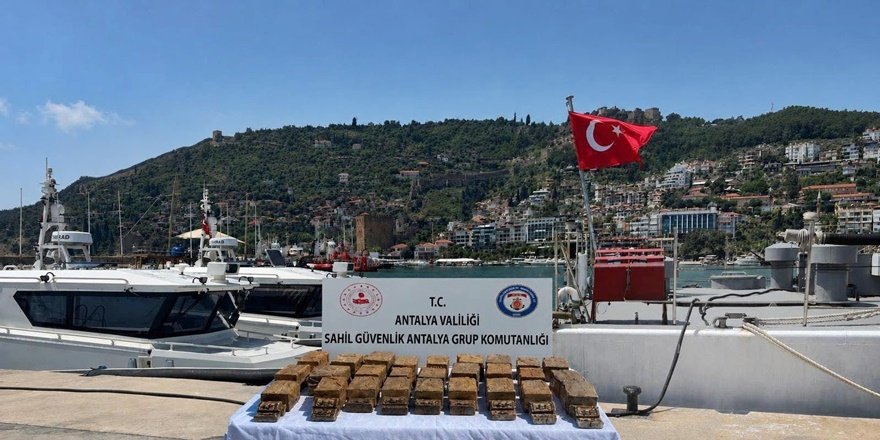 Alanya Sahilinde 40 Milyon TL’lik Uyuşturucu Şoku