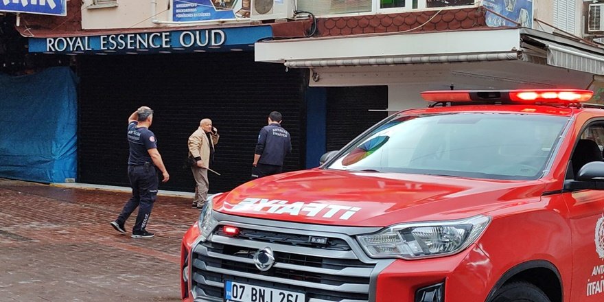 Alanya’da iş yerindeki duman paniğe neden oldu