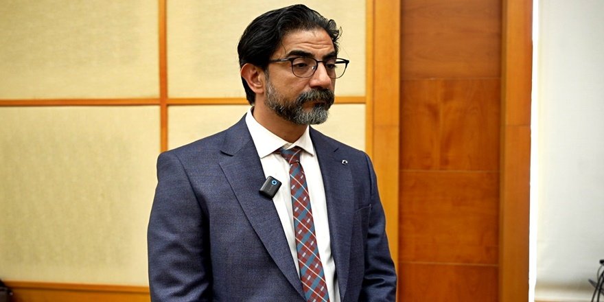 A4 Kağıdı Akımı Genç Kızı Hastanelik Etti