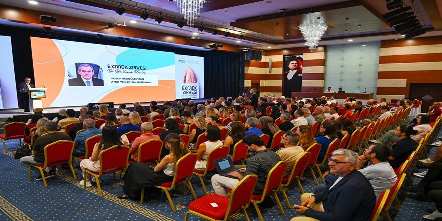Antalya'da ekmek zirvesi: 160 ülkeye uzanan başarı