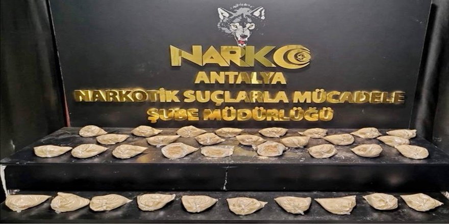 Antalya'da 16,6 kilo eroin ele geçirildi
