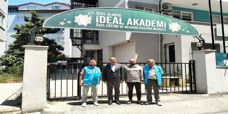 Alanya Müftüsünden Özel Öğrencilere Anlamlı Ziyaret