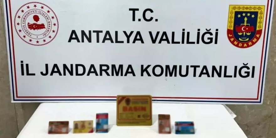 Alanya’da Sahte Basın Kimlikleri ile Dolandırıcılık Girişimi