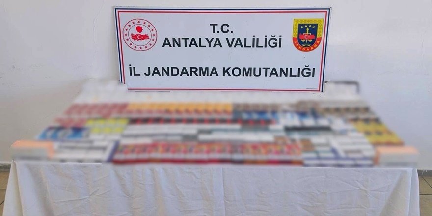 Kemer’de kaçakçılık operasyonu: Çok sayıda ürün ele geçirildi