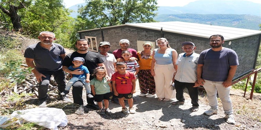 Alanya'da 4 Çocuklu Aileye Umut Olan Konteyner Ev