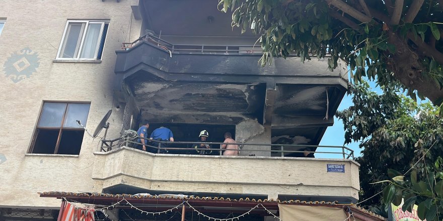 Alanya’da daire yangını: 3 çocuk dumandan etkilendi