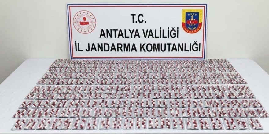 Manavgat’ta 3 bin sentetik hap ele geçirildi