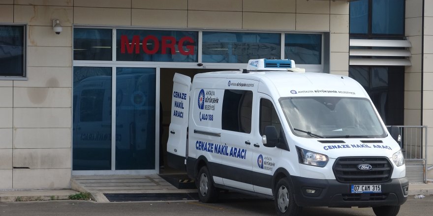 Korkuteli’de Öldürülen 3 Kişinin Cenazeleri Alındı