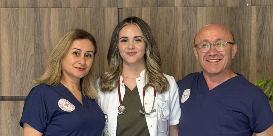 Anne babasının hastanesinde doktor oldu