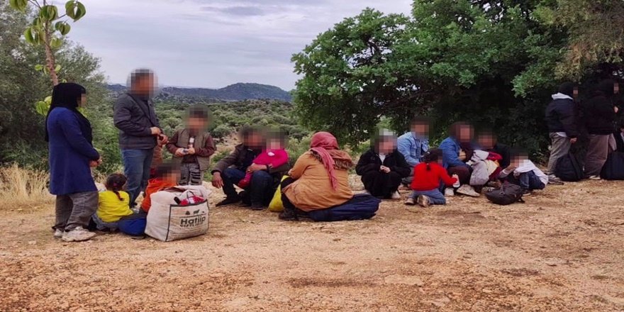 Antalya’da 19 Düzensiz Göçmen ve 3 Organizatör Yakalandı