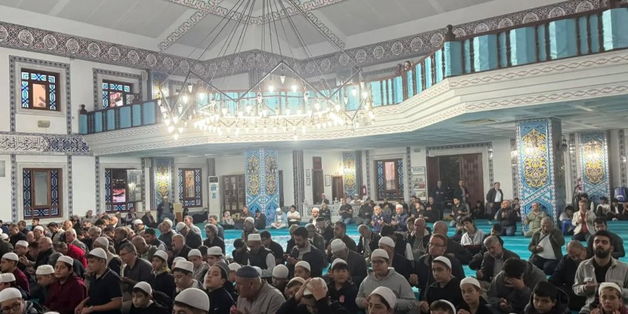 Kuyularönü Camii’nde Manevi Buluşma: Gönüller Bir Oldu