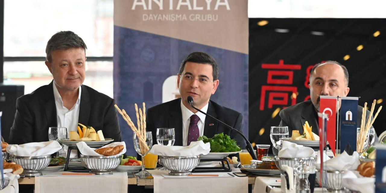 Başkan Tütüncü: Antalya’yı altın çağına ulaştıracak projelerle geliyoruz