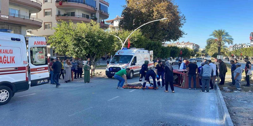 Gazipaşa’da Kaza: 2 Yaralı