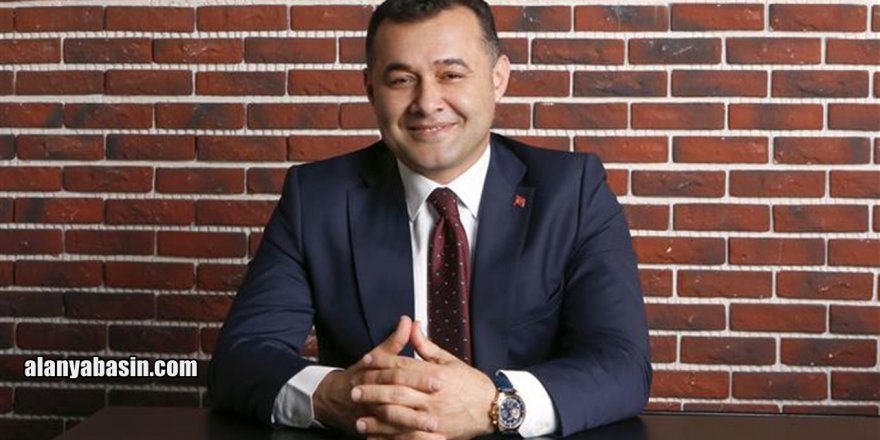 Alanya Belediye Başkanı Adem Murat Yücel'den Berat Kandili Mesajı