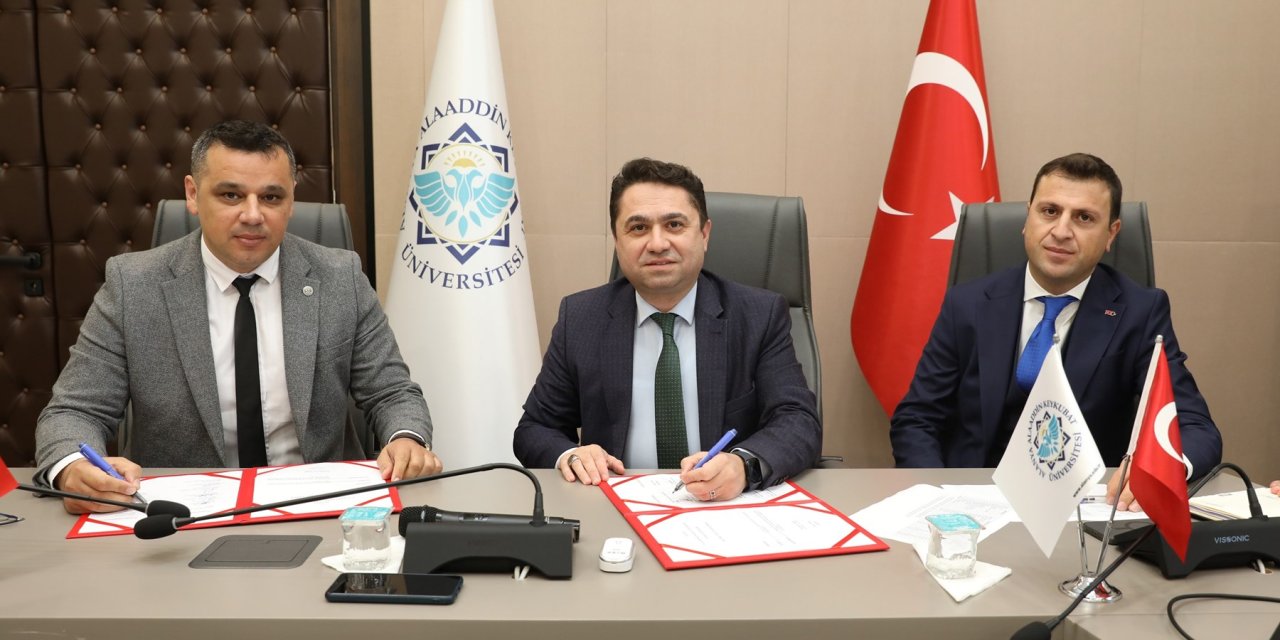 ALKÜ ile Tez-Koop-İş Antalya Şubesi arasında Toplu Sözleşme