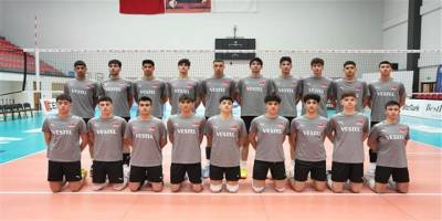 U19 Milli Voleybol Takımı Alanya’da Kampa Girdi