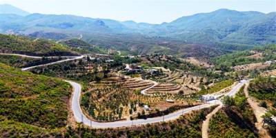 Alanya Belediyesi Fakırcalı Yollarını Yeniliyor