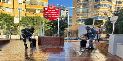 Alanya’da Çocuk Parkları Baştan Aşağı Yenileniyor