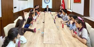 Alanya’yı keşfeden çocukların yüzü güldü