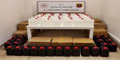 Kepez’de kaçak alkol operasyonu! 550 litre ele geçirildi