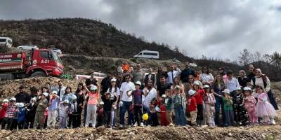 ALKÜ’lü minikler doğayla öğrenip eğlendi