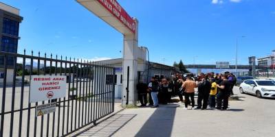 Antalya’da Motokurye Kazada Hayatını Kaybetti