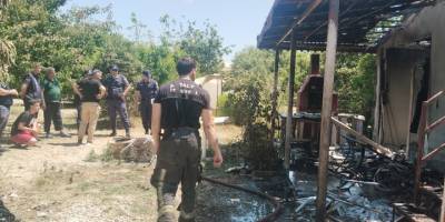 Manavgat’ta tarla evinde korkutan yangın