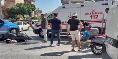 Manavgat’ta Kamyonetle Çarpışan Motosikletli Yaralandı