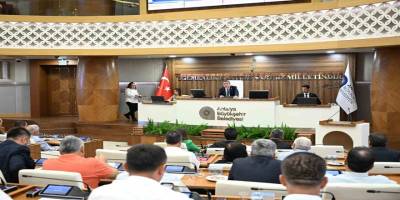 Antalya Meclisi'nde 142 Madde Görüşüldü