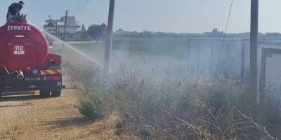 Manavgat'ta Otluk Alan Yangını Paniğe Neden Oldu