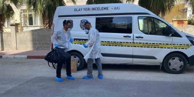 Antalya'da Adam Ölü Bulundu